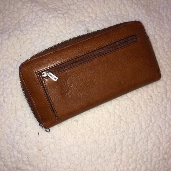 Fossil Zip Around Wallet - Picture 5 of 5